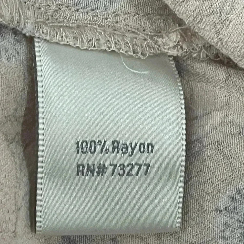 Lauren Conrad size M pullover blouse in pastels EUC - Picture 6 of 9